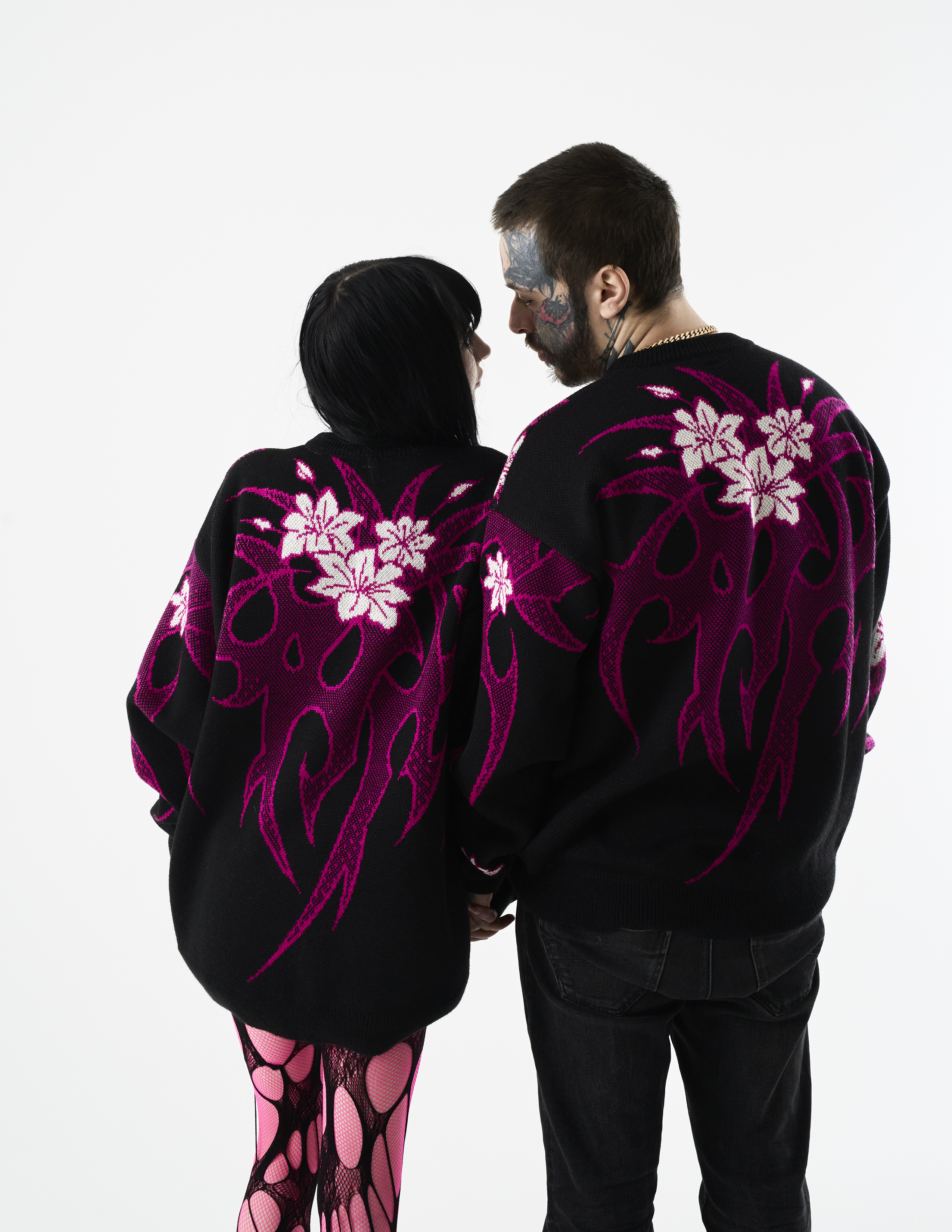 Torch - Sakura Razrval/Sweater